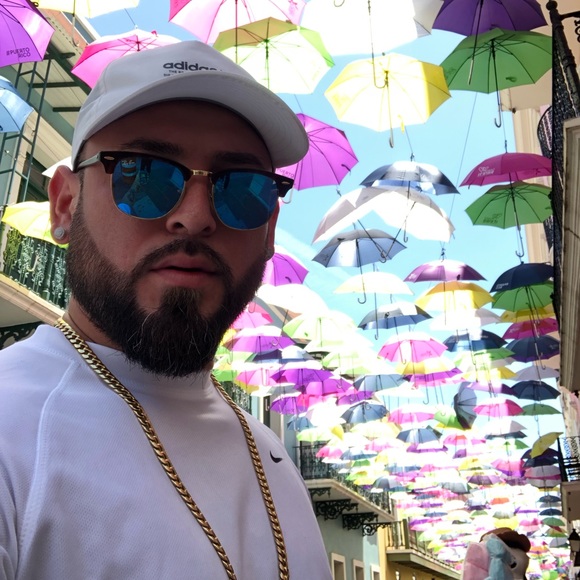 Profile Picture of Fabio Perez (@fabio6755) on Poshmark