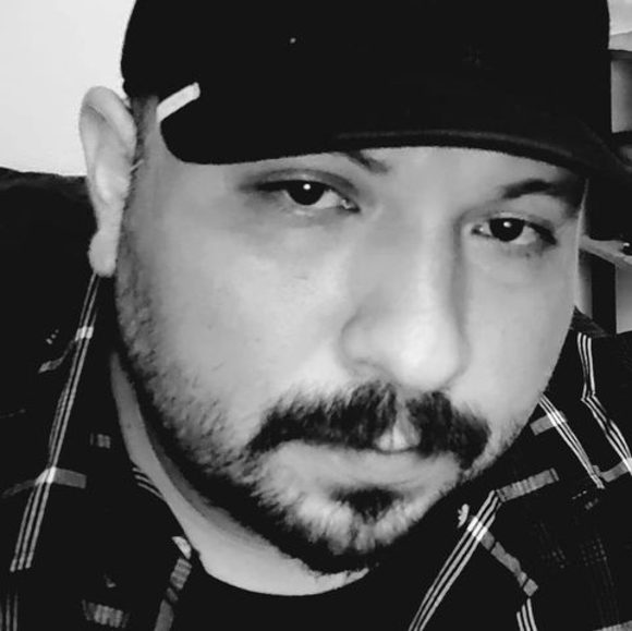 Profile Picture of Anthony Merryfield (@nsloco14) on Poshmark