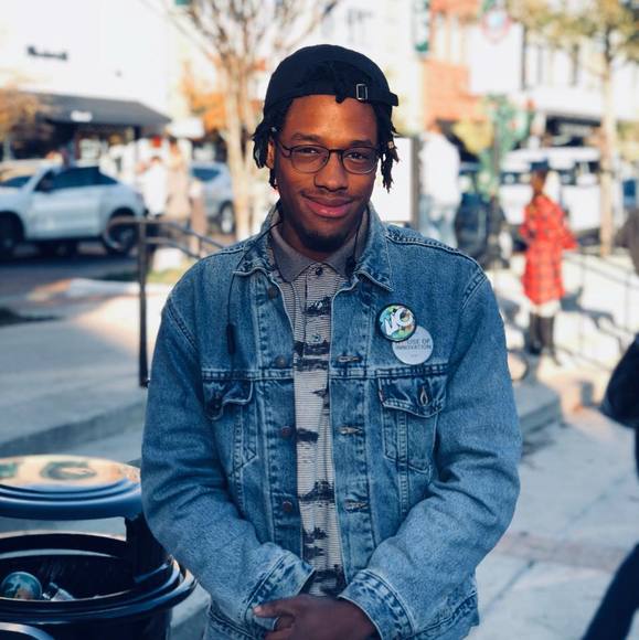 Profile Picture of Jordyn Chaffold (@jloxsmith) on Poshmark