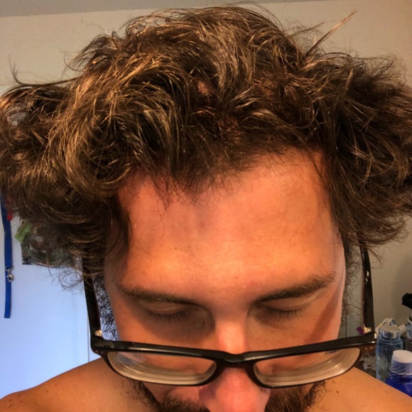 Profile Picture of Robert Stockert (@robstock01) on Poshmark