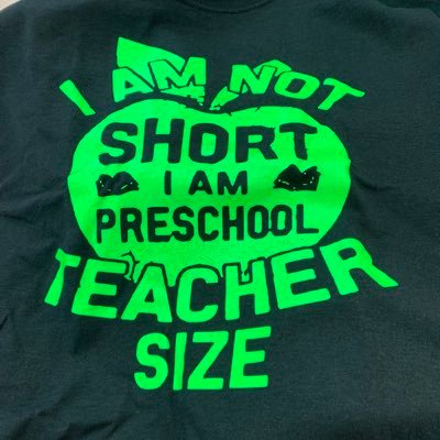 Profile Picture of Tina Roach (@tina99089234) on Twitter