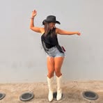 Profile Picture of Victoria Diffenderfer (@victoria.sapp1) on Facebook