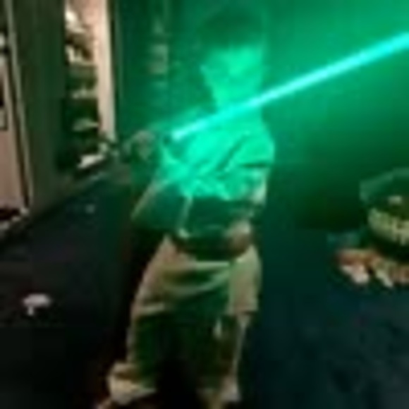 Profile Picture of David Denning (@bonescrushers) on Poshmark