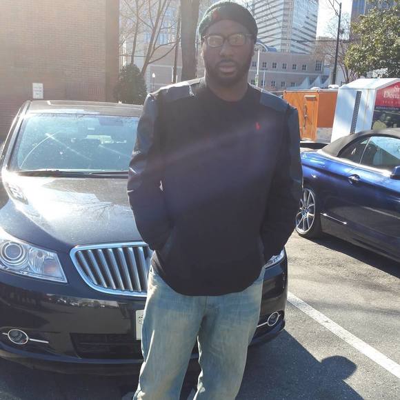 Profile Picture of Dwight Foreman (@dwight39) on Poshmark