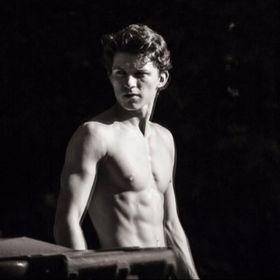 Profile Picture of Andrew Johanson (@andrewbanjo1) on Pinterest