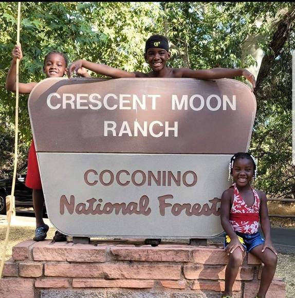 Profile Picture of Marsean Chestnut (@chetsnut) on Poshmark