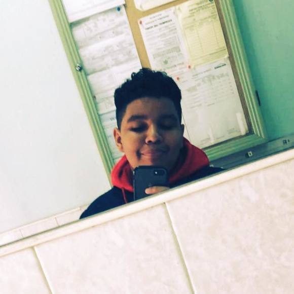 Profile Picture of Matthew Torres (@kingsavsge) on Poshmark