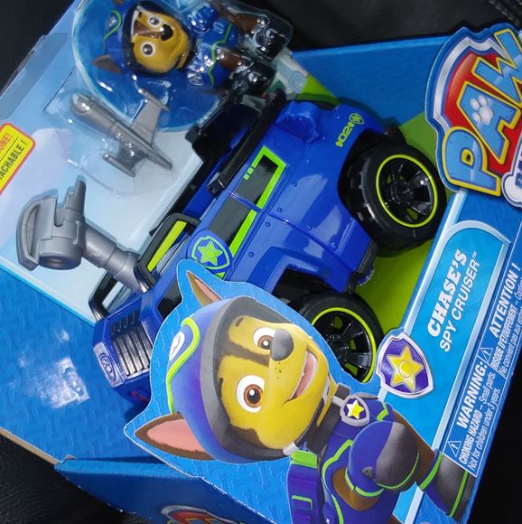 Profile Picture of Victor Mori (@dareygaona25) on Poshmark