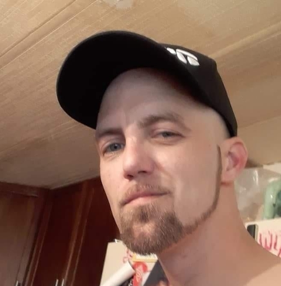 Profile Picture of Justin Keene (@dogman42084) on Poshmark