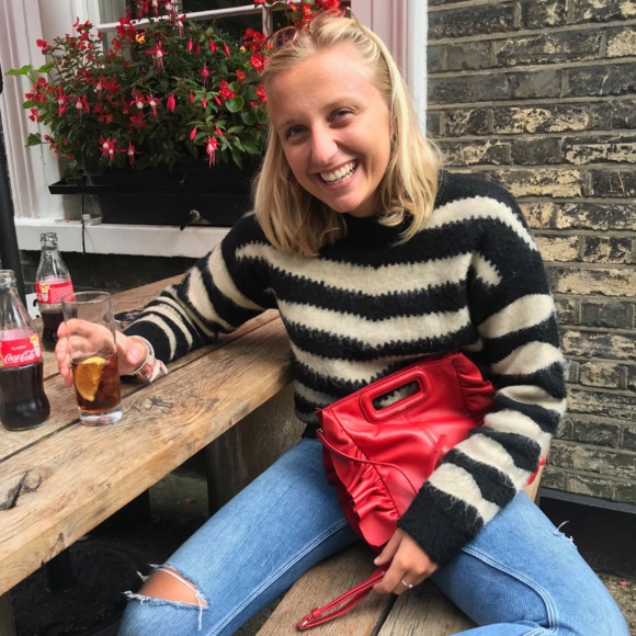 Profile Picture of Anaïs Nordmann (@anaisnrd) on Poshmark