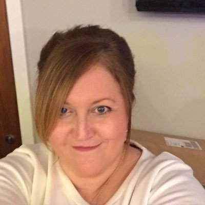 Profile Picture of Sharon (@SharonOconnor31) on Twitter