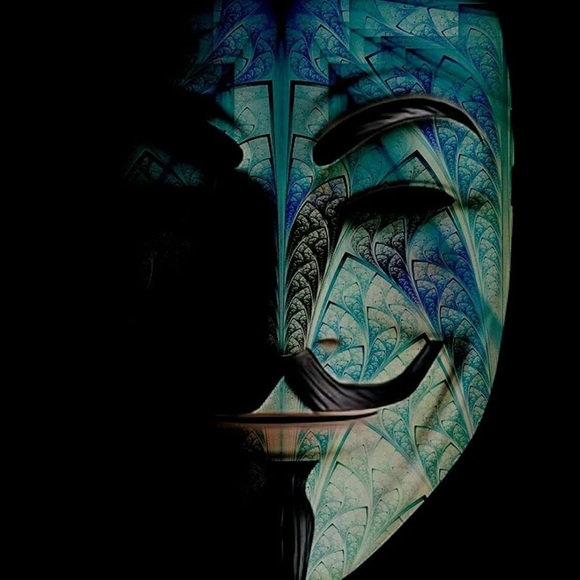 Profile Picture of Cora Elizabeth parsons (@coraelizabethpc) on Poshmark