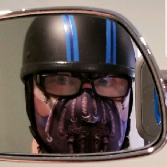 Profile Picture of Scott Sneed (@scottsneed) on Poshmark