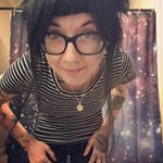 Profile Picture of Shannon Benjamin (@professorpuppyfeet) on Instagram