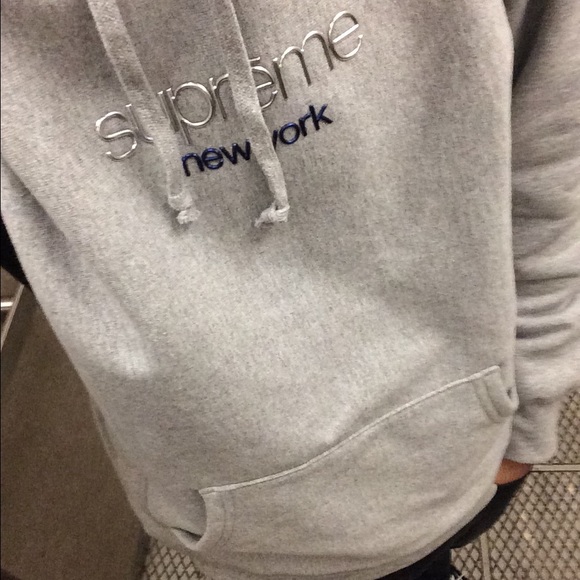 Profile Picture of Daniel Brower (@5hvggy) on Poshmark