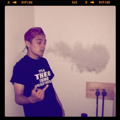 Profile Picture of Theo (@TheoRaymond420) on Twitter