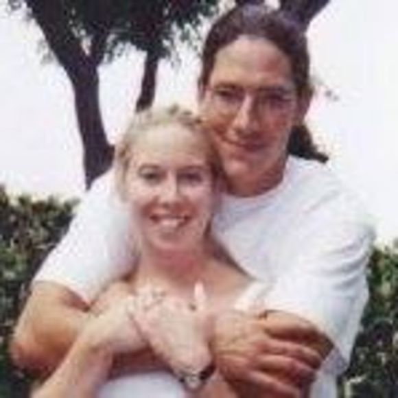 Profile Picture of Stephanie Windes (@swindes) on Poshmark