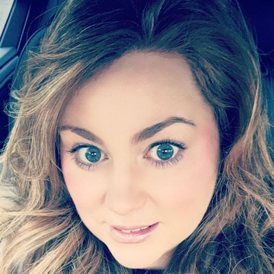 Profile Picture of Sharon Kiely (@SharryBarry7) on Twitter
