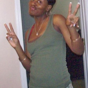 Profile Picture of Kenyette Gray (@bitch_get_ur_mind_right) on Myspace