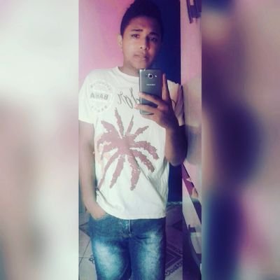 Profile Picture of Jonny Silva (@jonnysilva451) on Twitter
