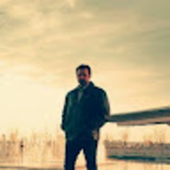 Profile Picture of Christopher Alleyi (@cealley66) on Poshmark