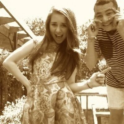 Profile Picture of Ella_Reid (@ellareid5) on Twitter