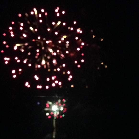 Lisa Katzenberger - Poshmark Profile Picture of Lisa Katzenberger (@katzy30) on Poshmark