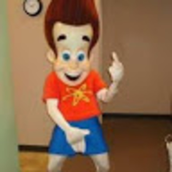 Profile Picture of Asriel Nava (@asrielnava443) on Poshmark