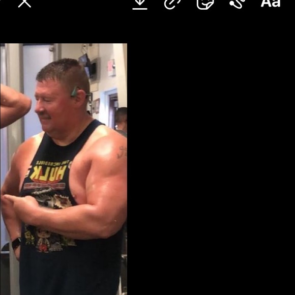 Profile Picture of Robert Hastings (@roberthastin940) on Poshmark