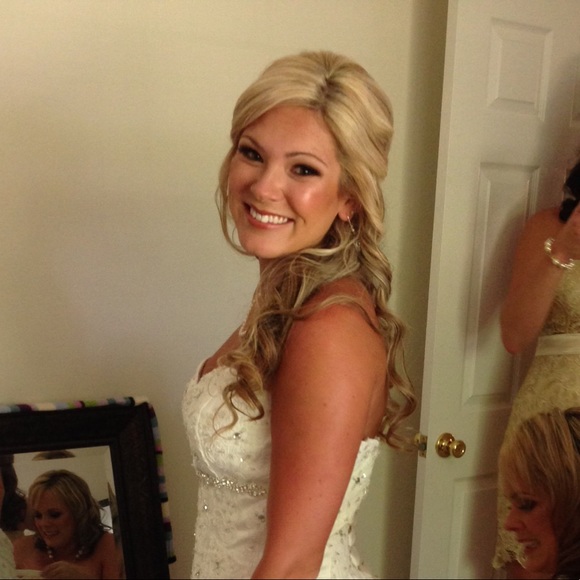 Profile Picture of Sierra Cliburn (@slw86) on Poshmark