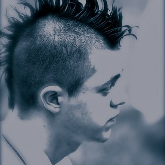 Profile Picture of Chris Elia (@chriselia11) on Twitter