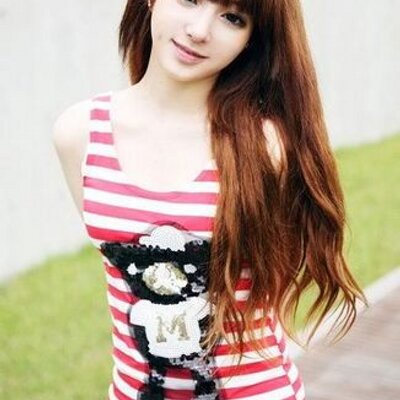 Profile Picture of Danielle  ♥ (@DanielleOfKyle) on Twitter