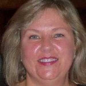 Profile Picture of Laurie Gulan (@laurieruby1) on Twitter