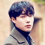 Profile Picture of 류준열팬 (@love_ryu_sarang) on Instagram