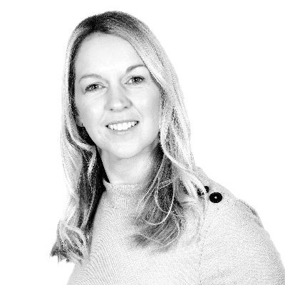 Profile Picture of Andrea Kerns (@AndreaKerns9) on Twitter
