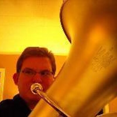 Profile Picture of John Tapley (@johnnyvegas33) on Twitter