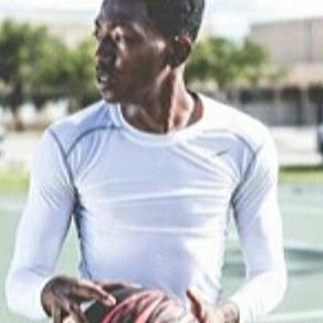 Profile Picture of Isiah Hinton (@isiah_hinton) on Twitter