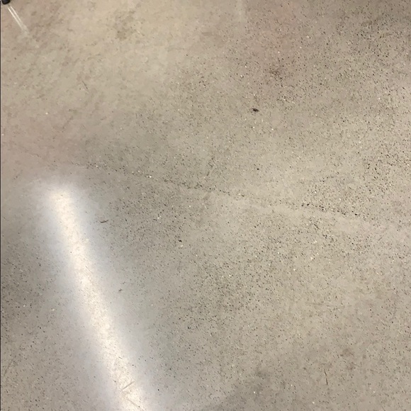 Profile Picture of Peter Dawson (@peterd234) on Poshmark