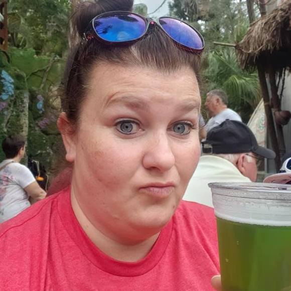 Profile Picture of Candy Lynn (@candyp5873) on Poshmark