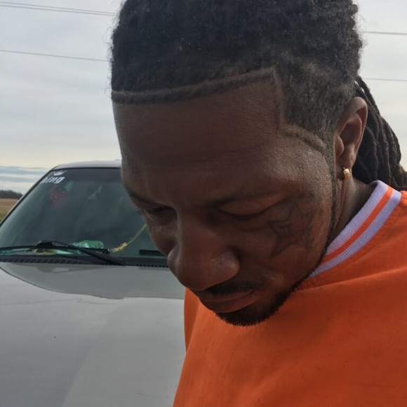 Profile Picture of Alexander Scott (@dria201601) on Poshmark