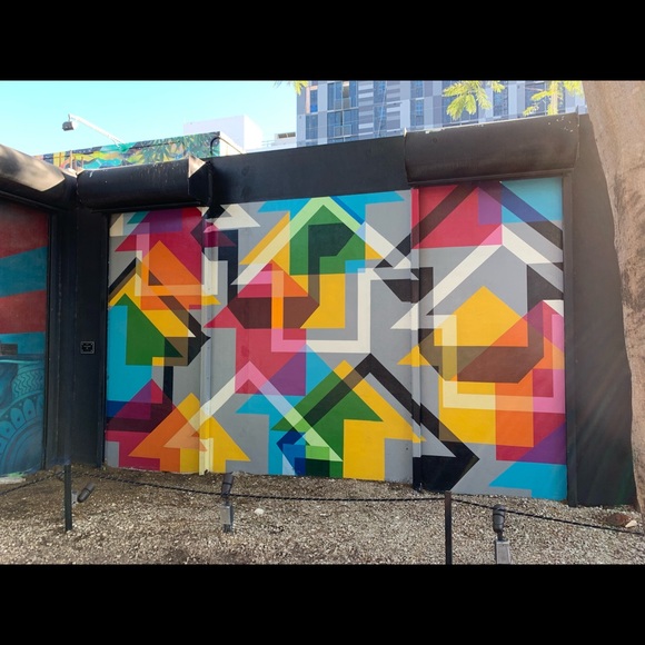 Profile Picture of M Ortiz (@mortiz447) on Poshmark