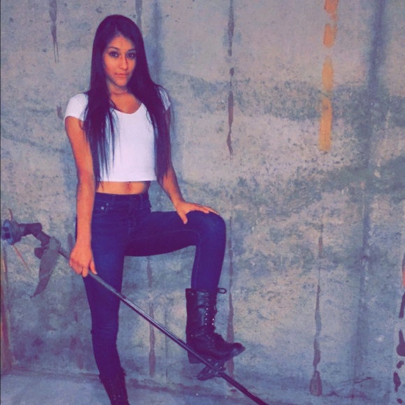 Profile Picture of Luz Gudino (@luziee) on Poshmark