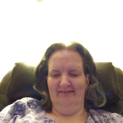 Profile Picture of Betsy Cole  ♌️ ✝️ 🇺🇸 (@BetsyBurke183) on Twitter