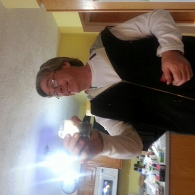 Profile Picture of James J Crimmins (@wildbirdjc) on Twitter