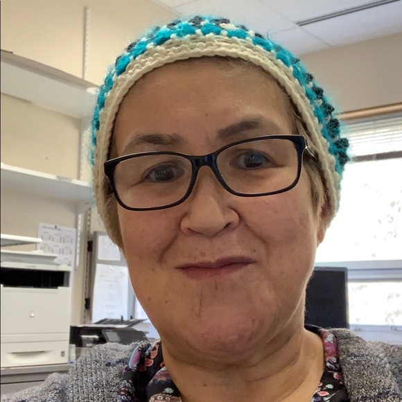 Profile Picture of June Mcglashan (@jumemc) on Poshmark