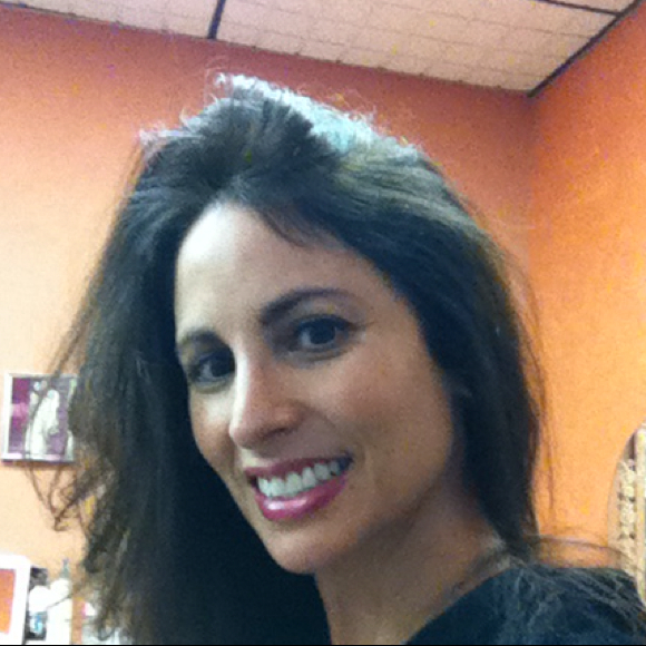 Sandra Recine - Poshmark Profile Picture of Sandra Recine (@sandraxo) on Poshmark