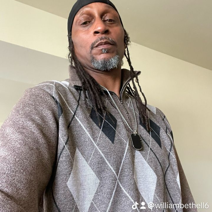 Profile Picture of hollyhood827 (@williambethell6) on Tiktok