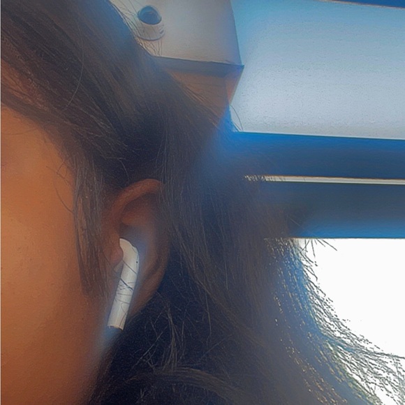 Profile Picture of Julianna Jacobs (@_jdoirrrr_) on Poshmark