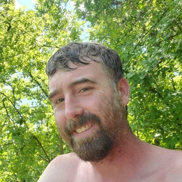 Profile Picture of Travis Johnson (@noemailtj) on Poshmark