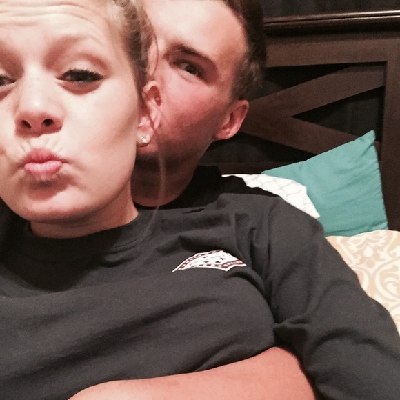 Profile Picture of Summer Tuttle (@summertuttle) on Poshmark